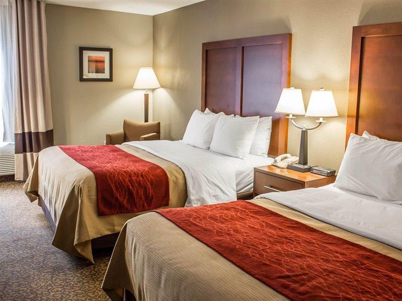 Clarion Pointe Research Triangle Park Durham Hotel Ngoại thất bức ảnh